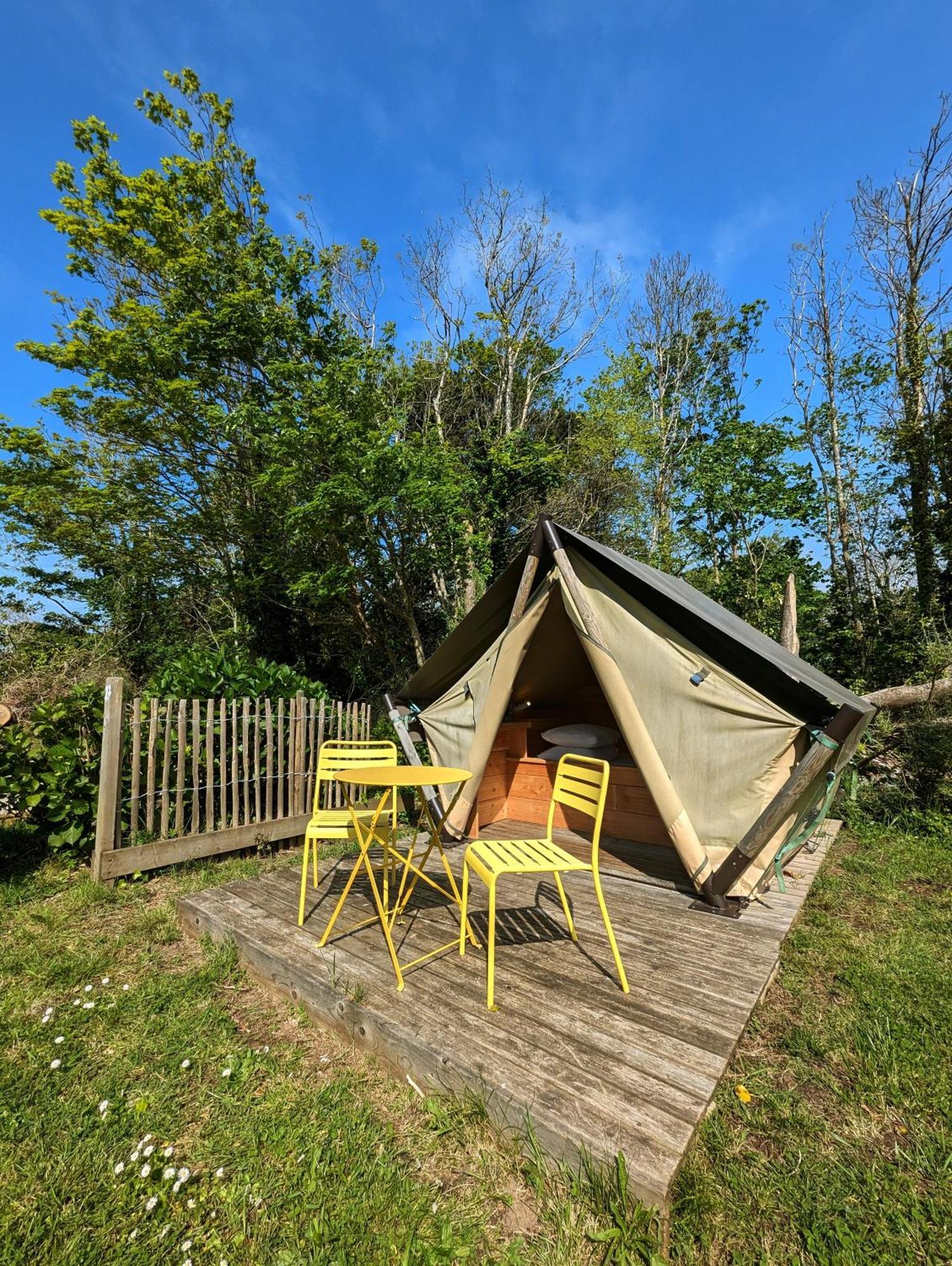 Camping Naeco Audierne Plouhinec  Exteriör bild